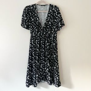 Black and White Floral Aline Bloomchic Plus Size Dress